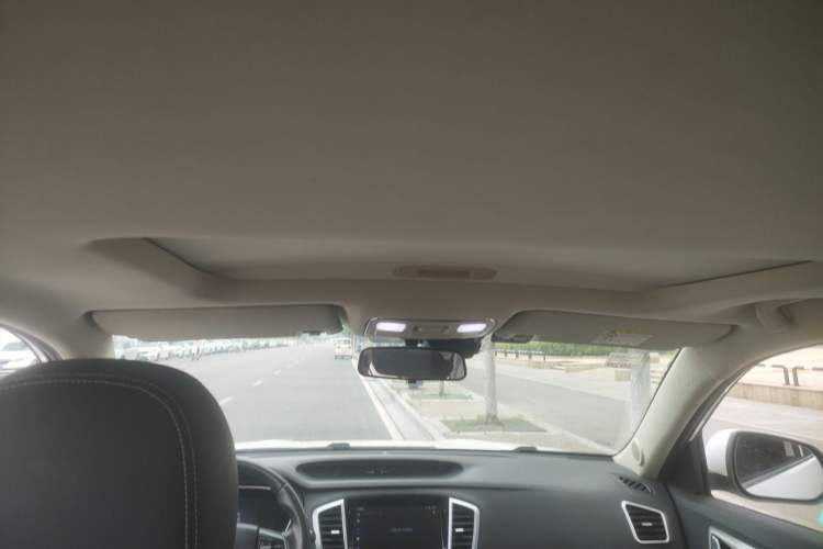 Used Geely Auto Vision X6 2018 1.8L Manual 4G Connect Luxury Edition Headliner