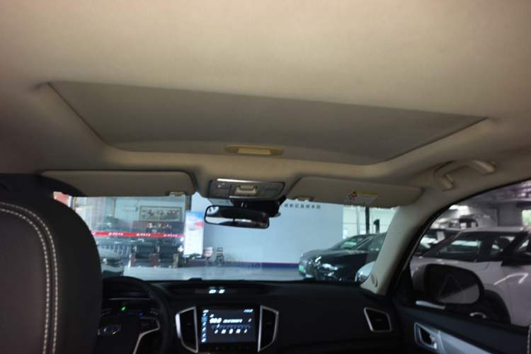 Used Geely Auto Vision X6 2018 1.8L Manual 4G Connect Luxury Edition Headliner