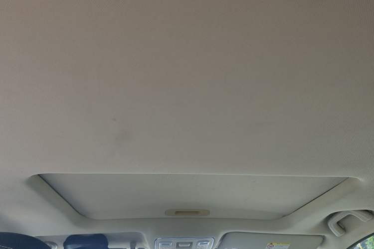 Used Geely Auto Vision X6 2018 1.8L Manual 4G Connect Luxury Edition Headliner