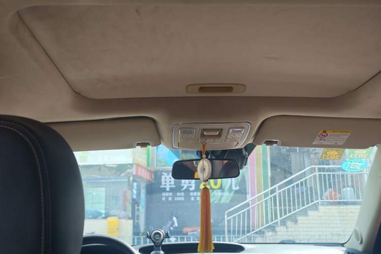 Used Geely Auto Vision X6 2018 1.4T CVT 4G Connected Luxury Version Headliner