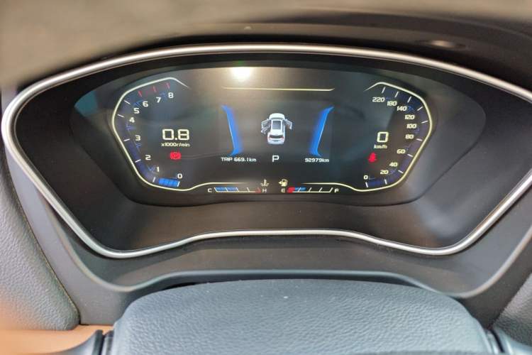 Used Geely Auto Vision X6 2018 1.4T CVT 4G Connected Luxury Version Instrument Cluster
