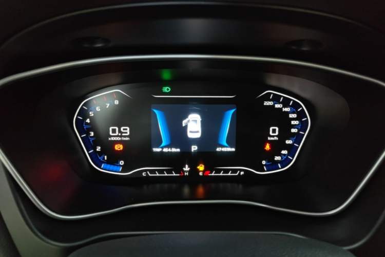 Used Geely Auto Vision X6 2018 1.4T CVT 4G Connected Luxury Version Instrument Cluster