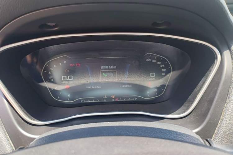 Used Geely Auto Vision X6 2018 1.8L Manual 4G Connect Luxury Edition Instrument Cluster