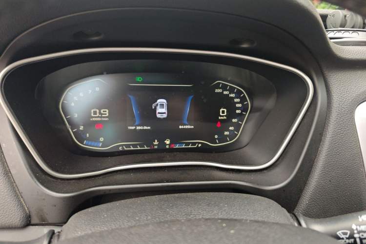 Used Geely Auto Vision X6 2018 1.8L Manual 4G Connect Luxury Edition Instrument Cluster