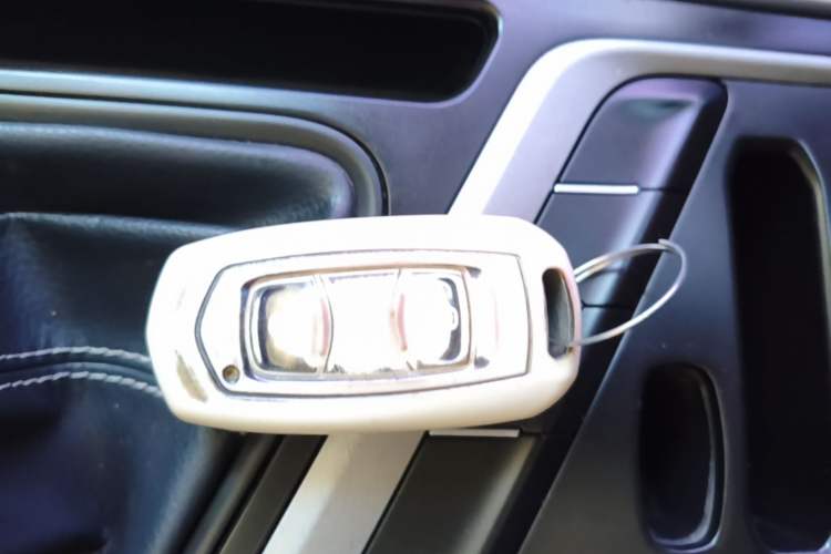 Used Geely Auto Vision X6 2018 1.8L Manual 4G Connect Luxury Edition Interior 1