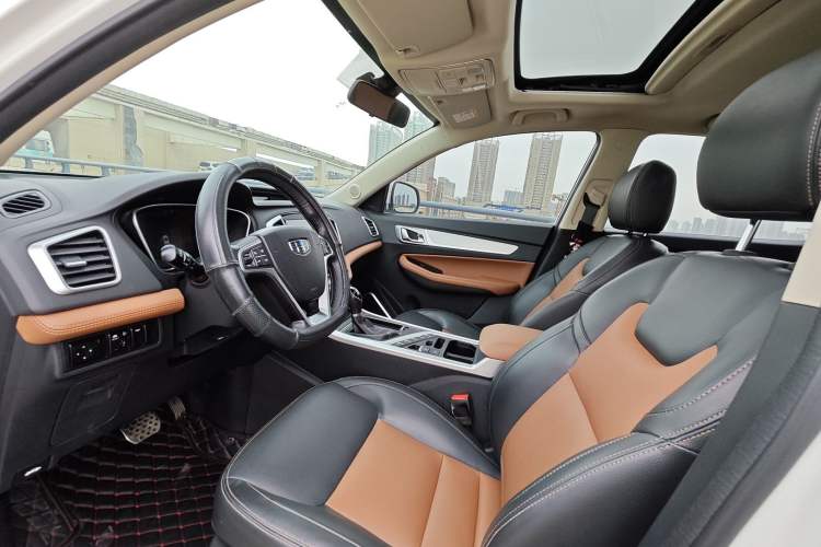 Used Geely Auto Vision X6 2018 1.4T CVT 4G Connected Luxury Version Interior 2