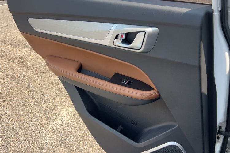 Used Geely Auto Vision X6 2018 1.4T CVT 4G Connected Flagship Edition Interior 7