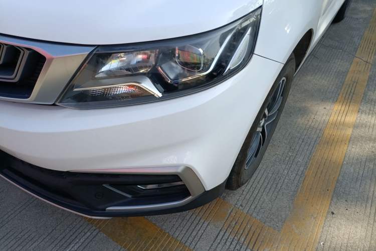 Used Geely Auto Vision X6 2018 1.4T CVT 4G Connected Flagship Edition Left Front Headlight