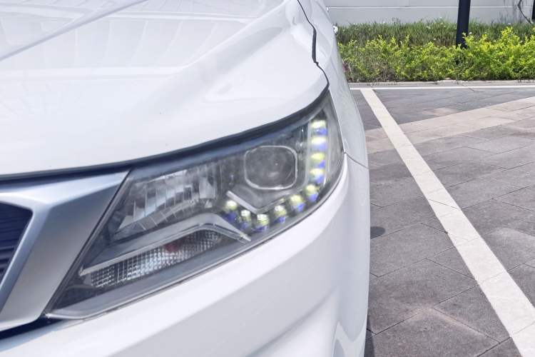Used Geely Auto Vision X6 2018 1.4T CVT 4G Connected Luxury Version Left Front Headlight