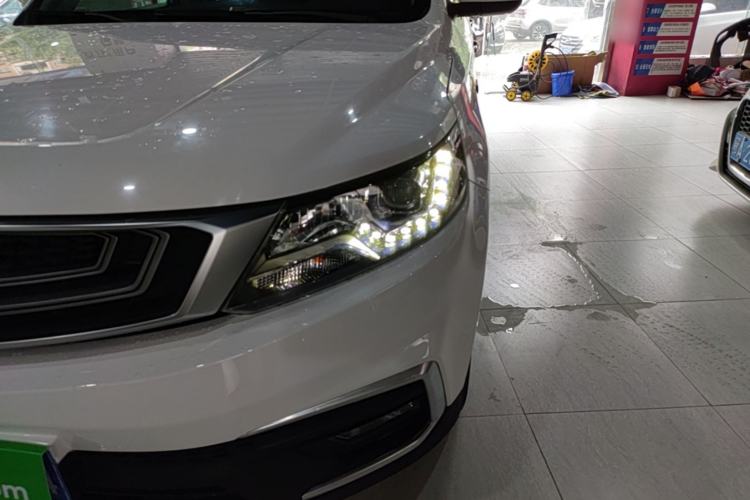 Used Geely Auto Vision X6 2018 1.4T CVT 4G Connected Luxury Version Left Front Headlight