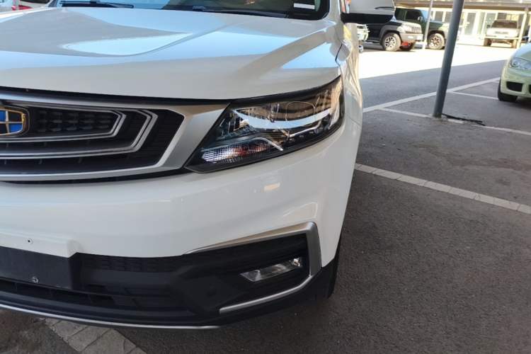 Used Geely Auto Vision X6 2018 1.8L Manual 4G Connect Luxury Edition Left Front Headlight