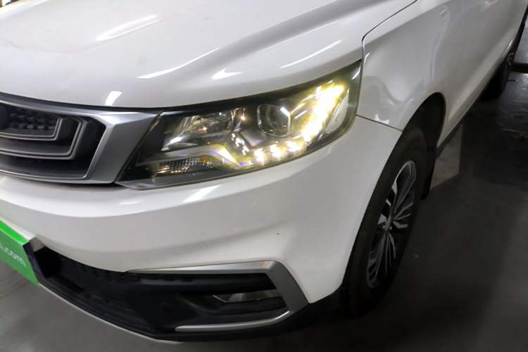Used Geely Auto Vision X6 2018 1.8L Manual 4G Connect Luxury Edition Left Front Headlight