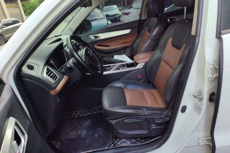 Used Geely Auto Vision X6 2018 1.4T CVT 4G Connected Luxury Version Left Front Seat