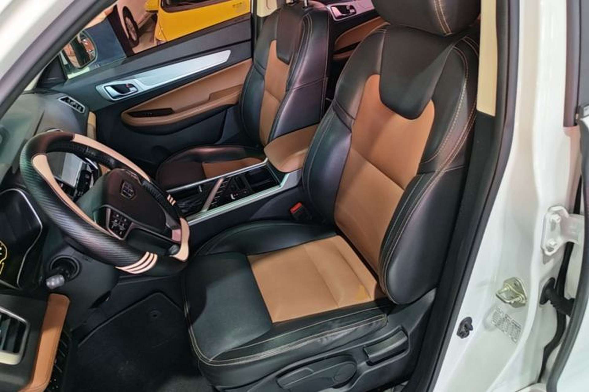 Used Geely Auto Vision X6 2018 1.4T CVT 4G Connected Luxury Version Left Front Seat