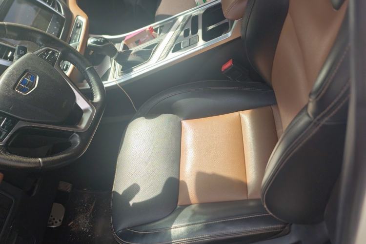 Used Geely Auto Vision X6 2018 1.4T CVT 4G Connected Luxury Version Left Front Seat