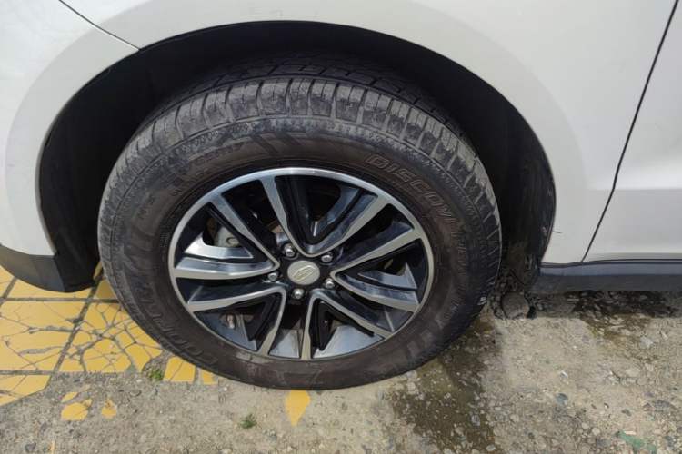 Used Geely Auto Vision X6 2018 1.4T CVT 4G Connected Flagship Edition Left Front Wheel Hub