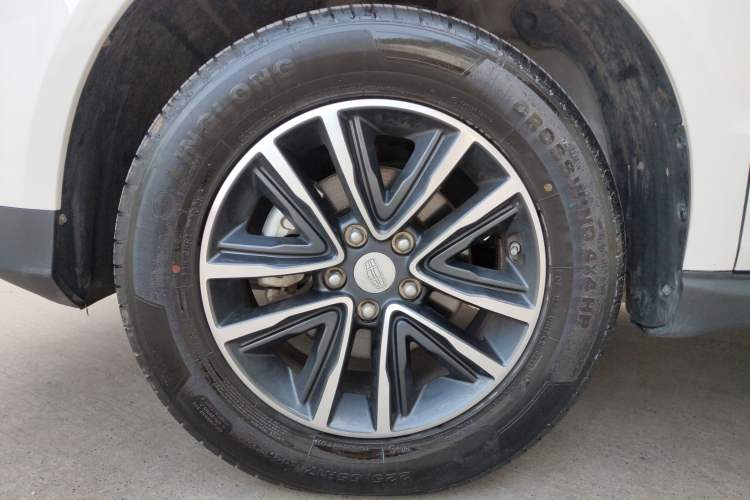 Used Geely Auto Vision X6 2018 1.4T CVT 4G Connected Flagship Edition Left Front Wheel Hub