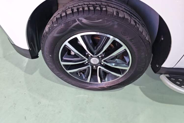 Used Geely Auto Vision X6 2018 1.4T CVT 4G Connected Luxury Version Left Front Wheel Hub