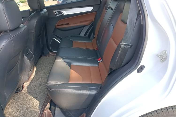 Used Geely Auto Vision X6 2018 1.4T CVT 4G Connected Flagship Edition Left Rear Seat