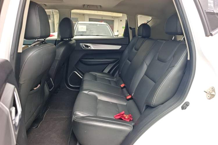 Used Geely Auto Vision X6 2018 1.8L Manual 4G Connect Luxury Edition Left Rear Seat