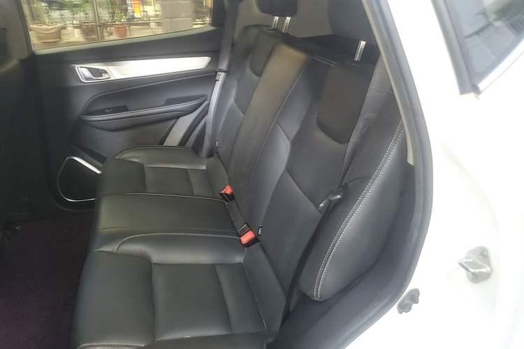 Used Geely Auto Vision X6 2018 1.8L Manual 4G Connect Luxury Edition Left Rear Seat