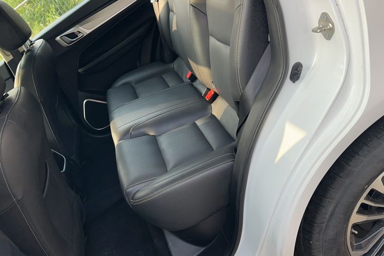 Used Geely Auto Vision X6 2018 1.8L Manual 4G Connect Luxury Edition Left Rear Seat