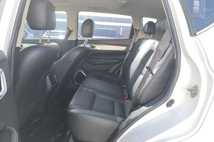 Used Geely Auto Vision X6 2018 1.8L Manual 4G Connect Luxury Edition Left Rear Seat