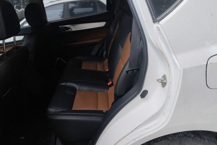 Used Geely Auto Vision X6 2018 1.4T CVT 4G Connected Luxury Version Left Rear Seat