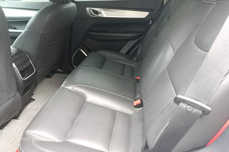 Used Geely Auto Vision X6 2018 1.8L Manual 4G Connect Luxury Edition Left Rear Seat
