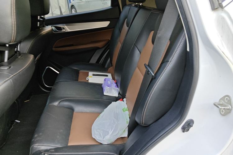 Used Geely Auto Vision X6 2018 1.4T CVT 4G Connected Luxury Version Left Rear Seat