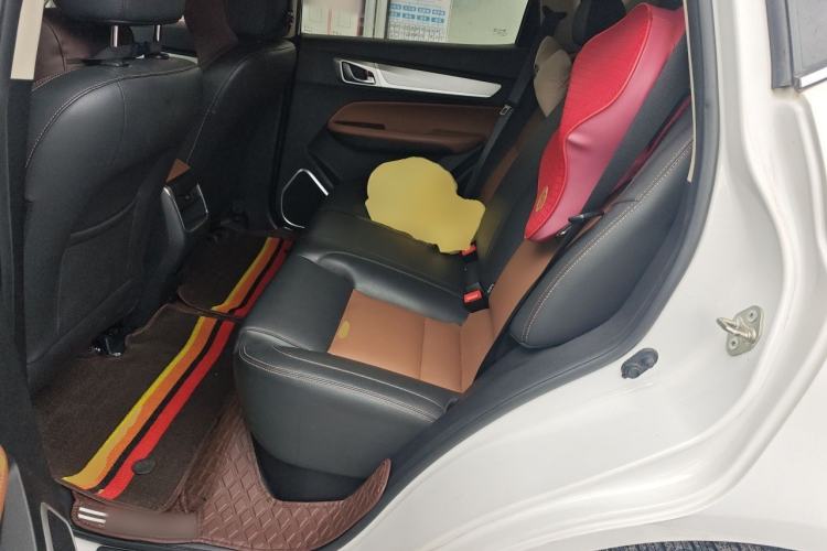 Used Geely Auto Vision X6 2018 1.4T CVT 4G Connected Luxury Version Left Rear Seat
