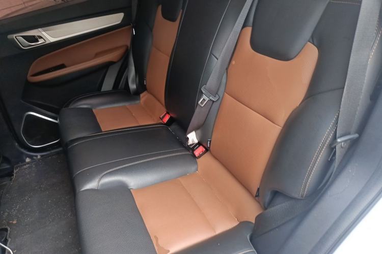 Used Geely Auto Vision X6 2018 1.4T CVT 4G Connected Luxury Version Left Rear Seat