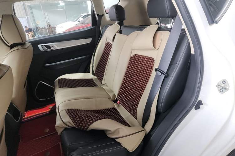Used Geely Auto Vision X6 2018 1.8L Manual 4G Connect Luxury Edition Left Rear Seat