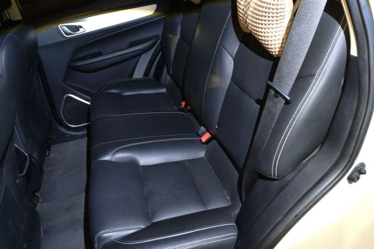 Used Geely Auto Vision X6 2018 1.8L Manual 4G Connect Luxury Edition Left Rear Seat