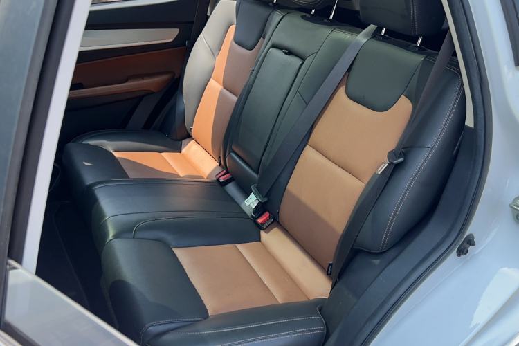 Used Geely Auto Vision X6 2018 1.4T CVT 4G Connected Flagship Edition Left Rear Seat