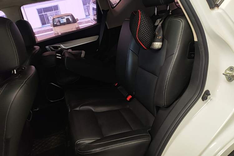 Used Geely Auto Vision X6 2018 1.8L Manual 4G Connect Luxury Edition Left Rear Seat
