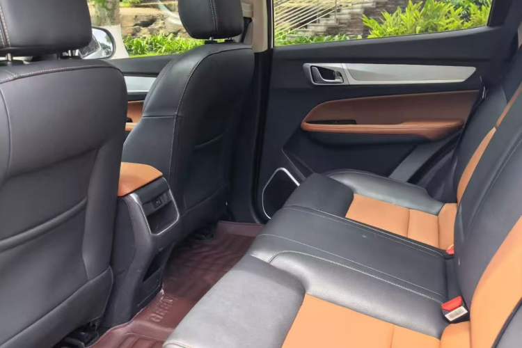 Used Geely Auto Vision X6 2018 1.4T CVT 4G Connected Flagship Edition Left Rear Seat