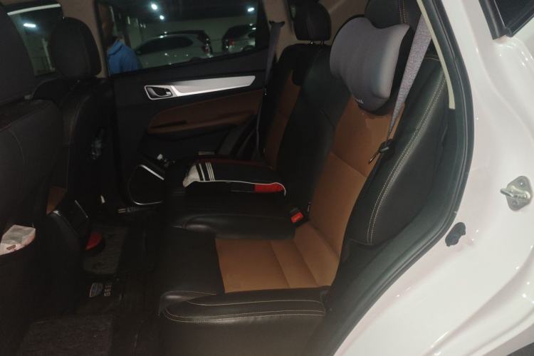 Used Geely Auto Vision X6 2018 1.4T CVT 4G Connected Luxury Version Left Rear Seat