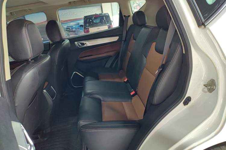 Used Geely Auto Vision X6 2018 1.4T CVT 4G Connected Luxury Version Left Rear Seat
