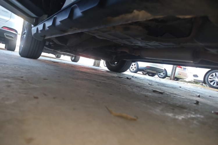 Used Geely Auto Vision X6 2018 1.4T CVT 4G Connected Flagship Edition Left Side Sill