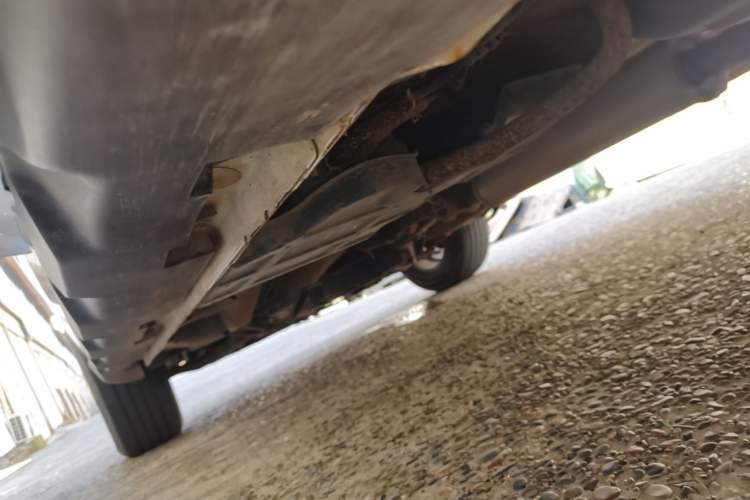 Used Geely Auto Vision X6 2018 1.4T CVT 4G Connected Flagship Edition Left Side Sill
