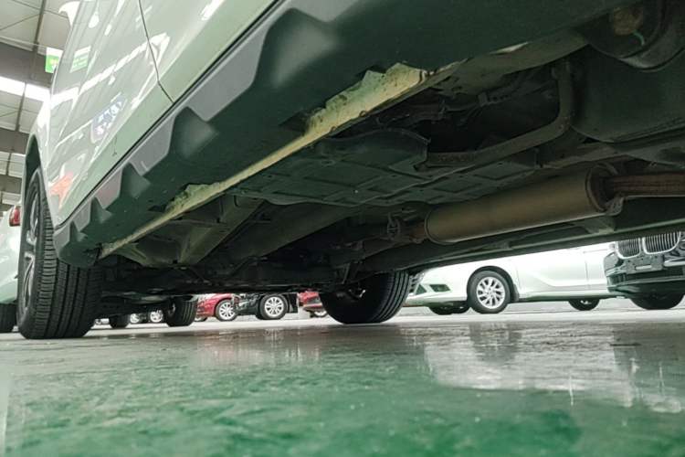 Used Geely Auto Vision X6 2018 1.4T CVT 4G Connected Flagship Edition Left Side Sill