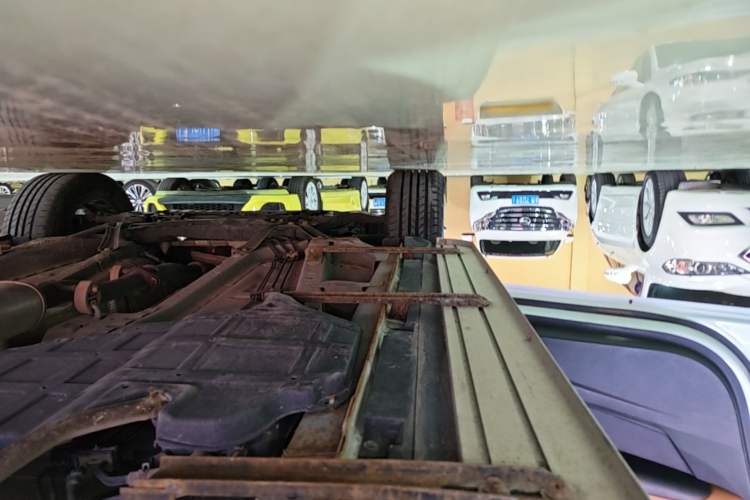 Used Geely Auto Vision X6 2018 1.4T CVT 4G Connected Luxury Version Left Side Sill