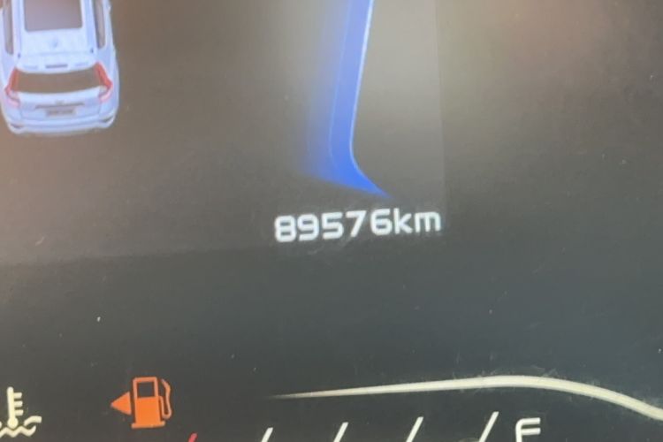 Used Geely Auto Vision X6 2018 1.8L Manual 4G Connect Luxury Edition Odometer Close Up