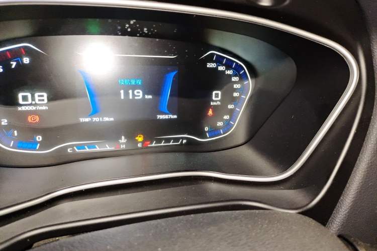 Used Geely Auto Vision X6  Odometer Close Up