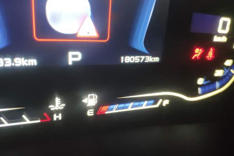 Used Geely Auto Vision X6 2018 1.4T CVT 4G Connected Flagship Edition Odometer Close Up