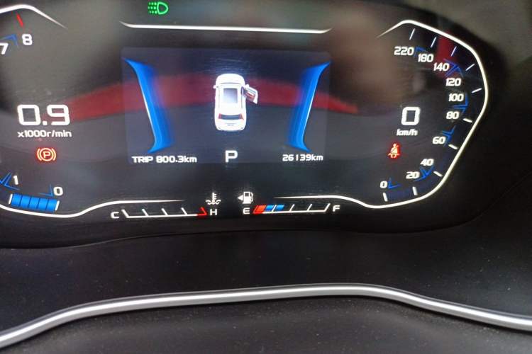 Used Geely Auto Vision X6 2018 1.4T CVT 4G Connected Flagship Edition Odometer Close Up