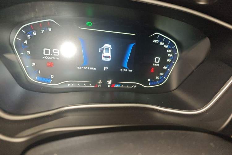 Used Geely Auto Vision X6 2018 1.4T CVT 4G Connected Luxury Version Odometer Close Up
