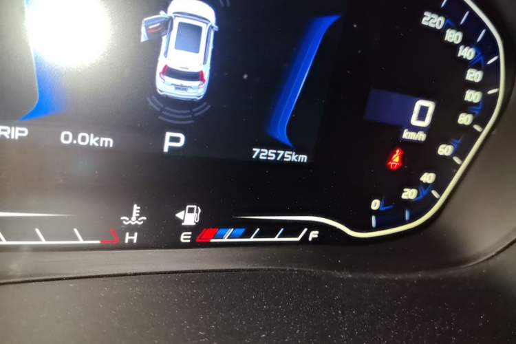 Used Geely Auto Vision X6 2018 1.4T CVT 4G Connected Flagship Edition Odometer Close Up
