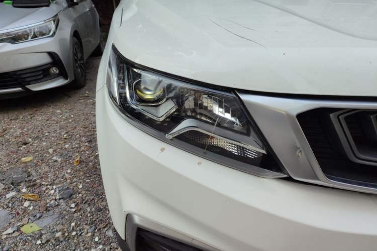 Used Geely Auto Vision X6 2018 1.4T CVT 4G Connected Luxury Version Right Front Headlight